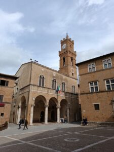 Trekking Val D'Orcia calabria survival